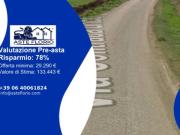 Immobile in asta di 207 m, box auto in vendita a...