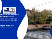 Immobile in asta di 210 m, box auto doppio in vendita a...