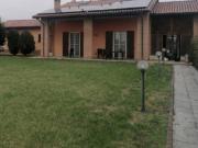 Immobile in asta di 219 m, box auto in vendita a Parma