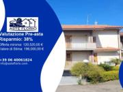 Immobile in asta di 245 m in vendita a Aci Sant'Antonio