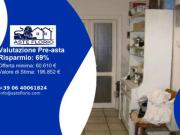 Immobile in asta di 282 m, box auto in vendita a...