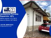 Immobile in asta di 287 m, box auto in vendita a Viareggio