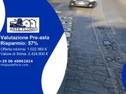 Immobile in asta di 3031 m con più di 5 locali in...