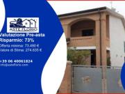 Immobile in asta di 305 m con più di 5 locali e box auto...