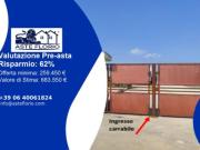 Immobile in asta di 317 m, box auto in vendita a Trani
