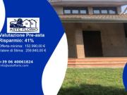 Immobile in asta di 336 m, box auto in vendita a Sissa...