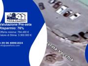 Immobile in asta di 3400 m con più di 5 locali in...