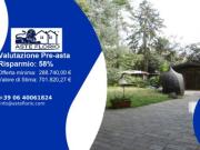 Immobile in asta di 458 m con più di 5 locali e box auto...