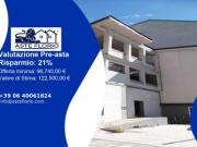 Immobile in asta di 49 m, box auto doppio in vendita a...