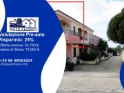 Immobile in asta di 45 m in vendita a Trinit...