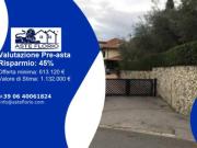 Immobile in asta di 628 m con più di 5 locali e box auto...