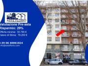 Immobile in asta di 64 m in vendita a Torino