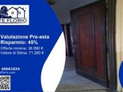 Immobile in asta di 87 m, box auto doppio in vendita a...