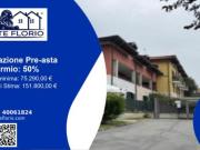 Immobile in asta di 91 m, box auto in vendita a...