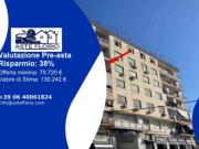 Immobile in asta di 98 m in vendita a Napoli