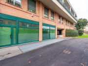 Immobile in vendita a Lainate MI