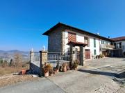 Casa indipendente in vendita a Monastero Bormida AT