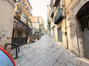 Attività / Licenza in vendita a Napoli NA