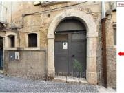 IMMOBILI IMMOBILE COMMERCIALE Via michelangelo ziccardi,...