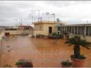 IMMOBILI IMMOBILE COMMERCIALE Via val d'elsa, 56,...