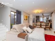 Sobrado em Condominio 230 m² com 03 suítes no Santa...