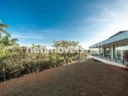 Linda casa moderna na SMPW Quadra 12