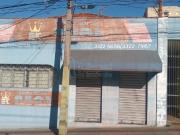 Imóvel Comercial para venda e aluguel em Centro em...