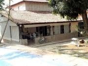 Imóvel em um ótimo condomínio no Jardim Botânico. Privê...