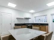 Imóvel para aluguel e venda com 551 metros quadrados com...