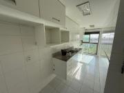 Imóvel para aluguel possui 100 metros quadrados com 3...