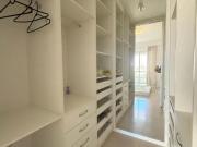 Imóvel para aluguel possui 144 metros quadrados com 3...