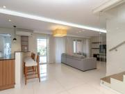 Imóvel para aluguel possui 180 metros quadrados com 2...