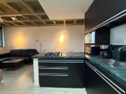 Imóvel para aluguel possui 50 metros quadrados com 1...