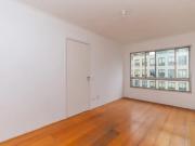 Imóvel para venda possui 56 metros quadrados com 2...