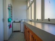 Imóvel para venda tem 122 metros quadrados com 3 quartos...