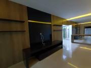 Imóvel para venda tem 130 metros quadrados com 3 quartos...
