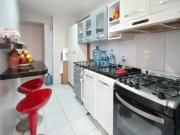 Imóvel para venda tem 70 metros quadrados com 2 quartos...