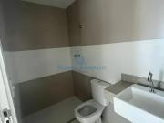 Imóvel para venda tem 80 metros quadrados com 2 quartos...