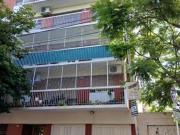 Impecable 3 amb al frente con balcon