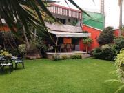 IMPECABLE, AGRADABLE, COMPLETA Y BIEN HORIENTADA CASA...