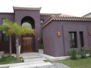 Impecable casa al Lago