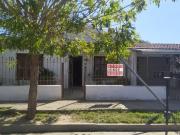 IMPECABLE CASA EN BARRIO ITUZAINGO ANEXO SOBRE CALLE...