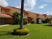 IMPECABLE CASA EN CLUB DE TENIS PARAISO EN JIUTEPEC,...