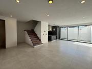 Impecable Casa en Venta a Estrenar, en Coto Los Cerezos...