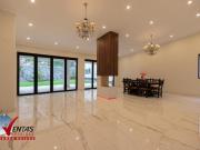 Impecable Casa en Venta de 1 Planta Remodelada en...