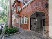 Impecable casa en venta en Mendoza y Melián!