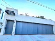 Casa en Venta en Villas del Campestre 4 recámaras