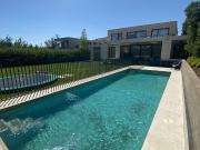 Impecable Casa Mediterránea en Condominio cerca de...