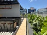 IMPECABLE DEPA AMOBLATO CON BALCON EN SAN ISIDRO