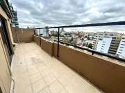 IMPECABLE MONOAMBIENTE CON BALCON TERRAZA !